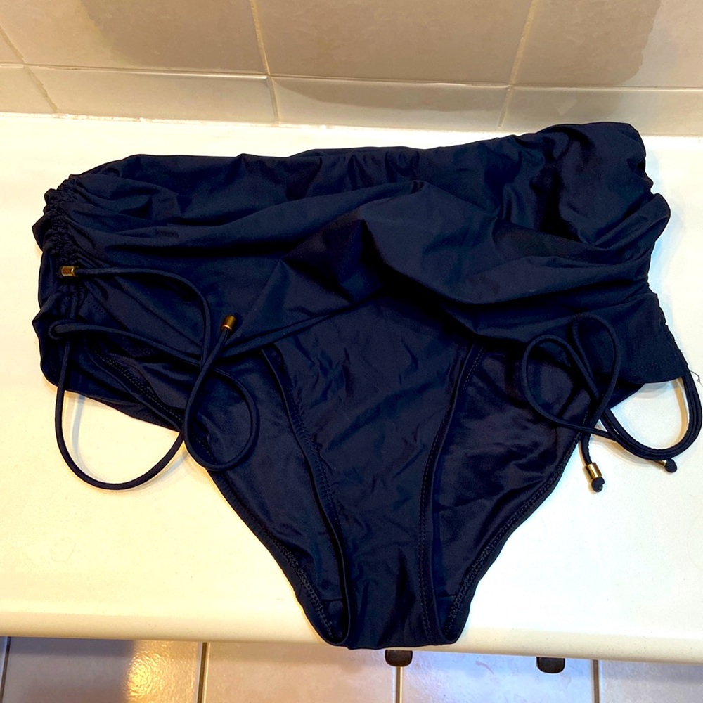 Spanx Bikini Bottoms 10